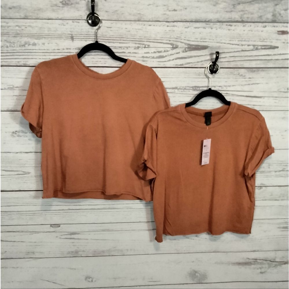 NWT: "Wild Fable" woman's crop tops